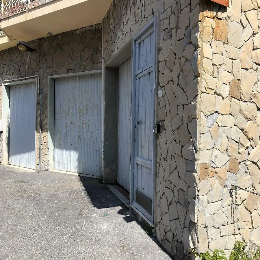 La Casetta Re-Used Apartment Bogliasco