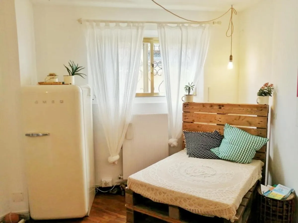 La Casetta Re-Used Apartment Bogliasco